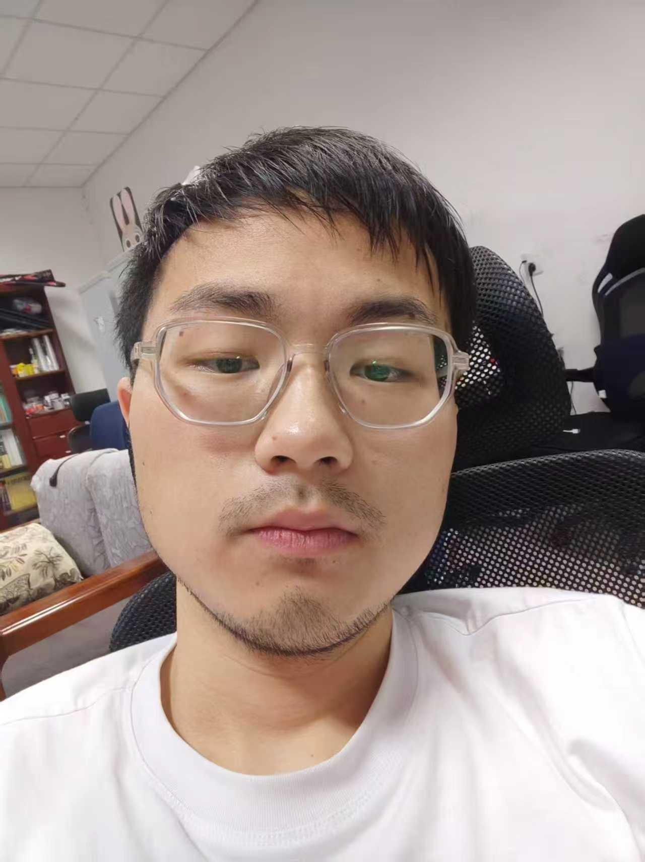 pei_liu.jpg